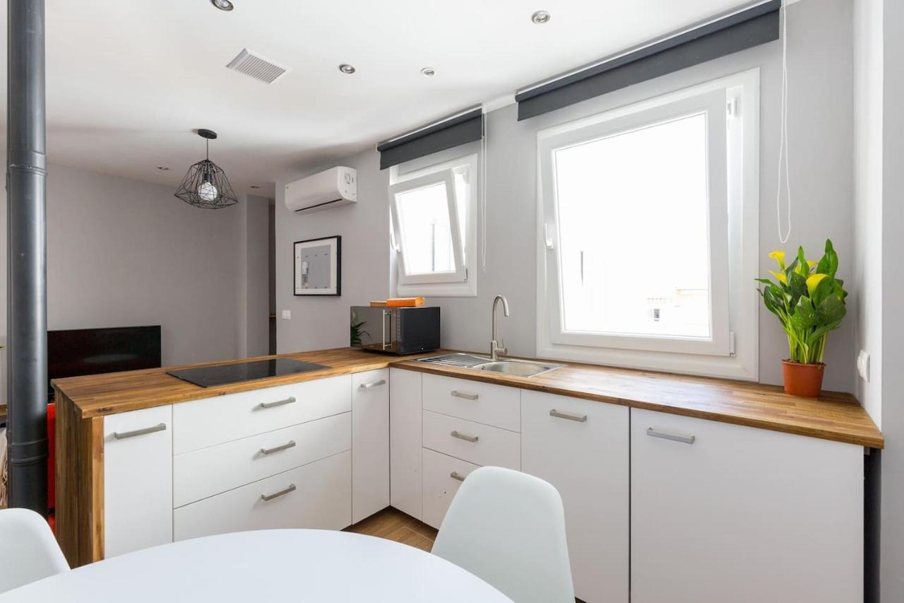 ARMAS 44 - Apartamento de 2 dormitorios, moderno y céntrico, sin ascensor y con posibilidad de garaje Saragosse Extérieur photo